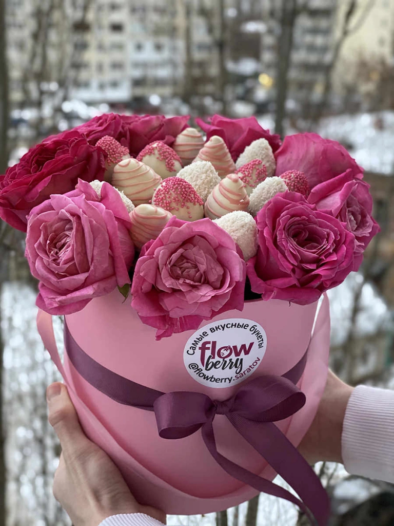 Виолет в коробке