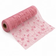 Сетка флористическая — охапка с атласной лентой на белом фоне